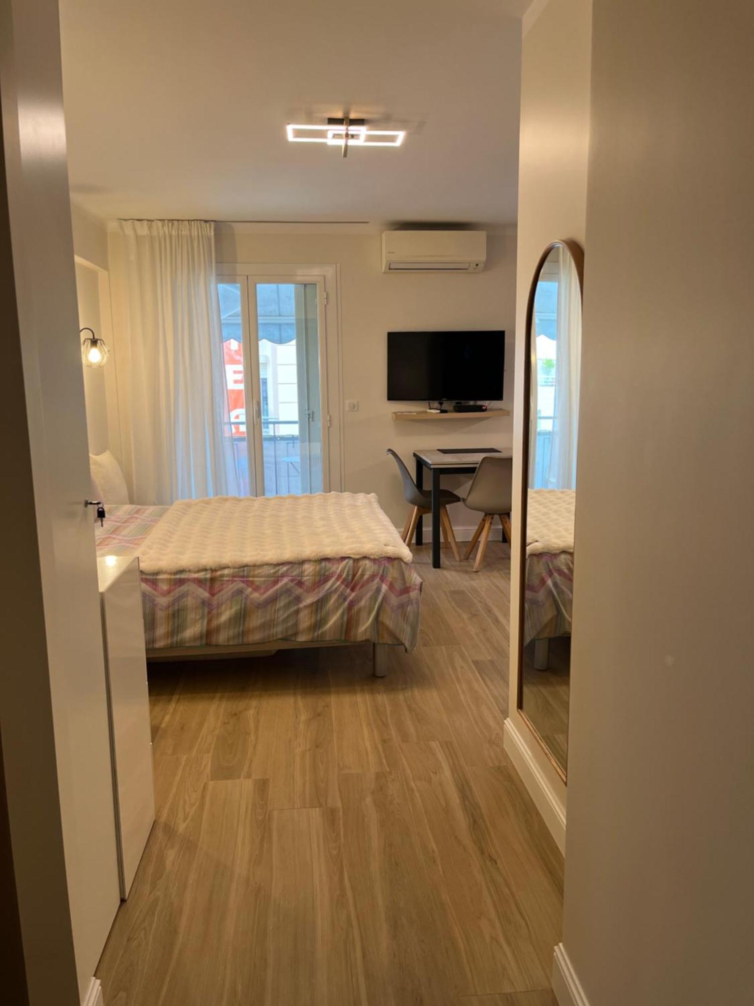 Appartements 5Min Monte Carlo Бюсолей Екстериор снимка